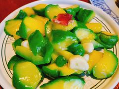 -云海肴·汽锅鸡·云南菜(天山百盛优客店)