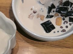 -三花奶奶的甜品(百联嘉定购物中心店)