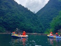 -安吉龙王山峡谷漂流