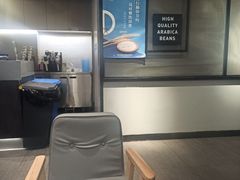 -瑞幸咖啡(1+1大厦店)