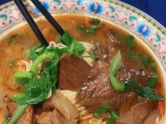 -金杨拉面王小吃面馆·牛三宝面·红烧牛肉粉