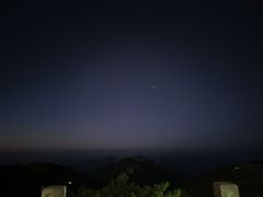 -黄山光明顶山庄