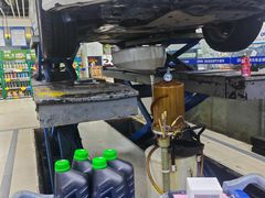 -壹伍陆连锁汽车维修美容(宝安中心区店)