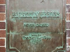 -Pancakes on the rocks(Darling Harbour)