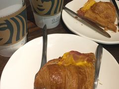 -星巴克(七宝领展广场1F店)