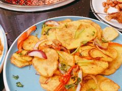 -瑞杰烧烤店·24小时营业(山东路店)