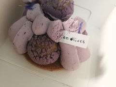 紫罗兰泡芙-Ten Olives甜点