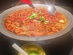 -麻六记(凤凰汇店)