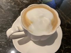 -LESCEDARS Brasserie Bistro香柏树