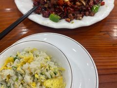 -椒香川流不息川菜馆(二七北路店)