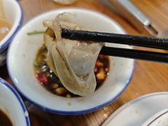 -牛一煲美食(江高店)