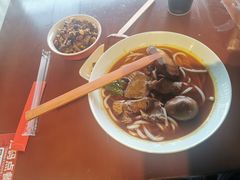-秤砣砣·湖南粉面馆(青年路店)