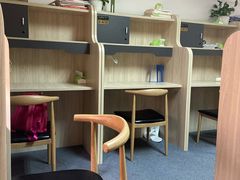 -轻学24小时自习室