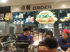 -麦当劳(军博店)