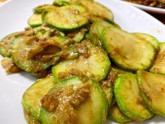 咸蛋黄炒小瓜-甜甜屋(解放中路店)