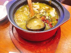 -周鱼小馆石锅酸菜鱼(活力汇店)