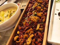 -爱啤精酿·民谣酒馆(滨江店)