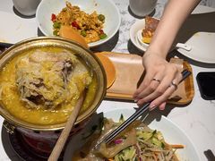 -关东小磨东北菜(漕河泾印象城店)