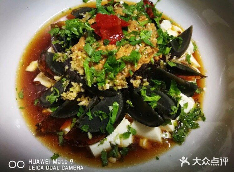 昨天的最后一个菜—皮蛋拌豆腐