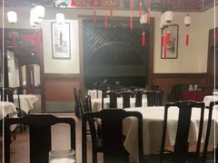 -梅龙镇酒家(南京西路总店)