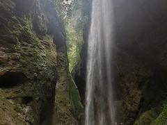 -龙水峡地缝景区