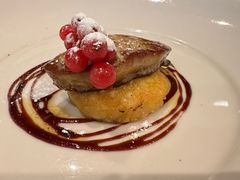 香煎鹅肝配土豆饼-MORTON'S 莫尔顿牛排坊(北京丽晶酒店)
