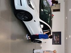 -TESLA 特斯拉(北京南四环中路特斯拉中心)