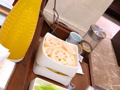 -憨石匠鲜菜火锅(沙坪坝融汇温泉店)