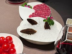 -左庭右院鲜牛肉火锅黑金店(陆家嘴中心店)