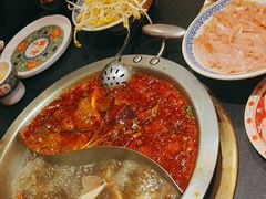 -沸炉重庆老火锅(军事博物馆店)