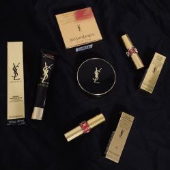 -YVESSAINTLAURENT