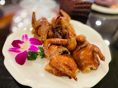 脆皮乳鸽-新南华大酒店(长寿店)