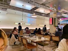 大堂-白仁仔· 活烤海鲜 宵夜(豫园店)