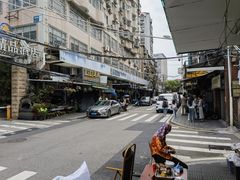 -溪岸路花鸟市场