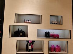 -Chanel(德基广场店)