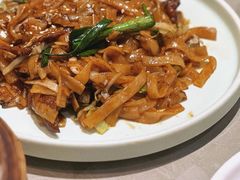干炒牛河-如轩·海鲜砂锅粥·潮汕菜(南城店)