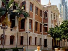 -香港大学