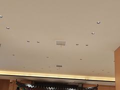 -梅利汴京烤鸭•开封豫菜地标店(东大街店)