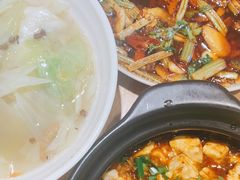 -杨三孃跷脚牛肉(中粮鸿云悦街店)