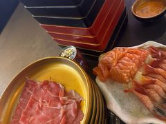 -牛武士寿喜烧·和牛火锅自助(全球首店)