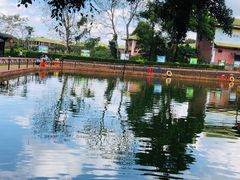 -侯臣咖啡文化村