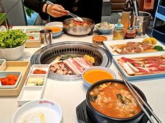 -韩香福烤肉庄园(文化西路店)