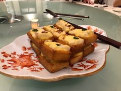 -壹零贰小馆(桂城石啃店)