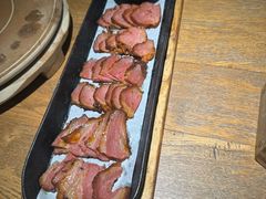 -蜜桃餐厅·伴山(湖滨商业街店)