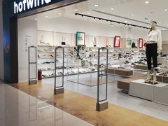 -hotwind热风(中贸广场店)