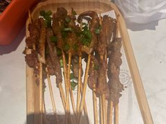 -鸣记脆皮烤鱼·海鲜烤鱼(三八广场店)