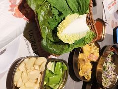 -草家酱蟹炭火烤肉店(珲春南路一店)