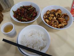 -笨罗卜浏阳菜馆(太平街店)