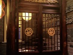 -小龙坎火锅(湖滨银泰in77店)