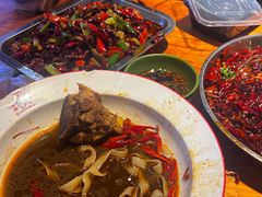 -华仔龙虾(永乐路总店)